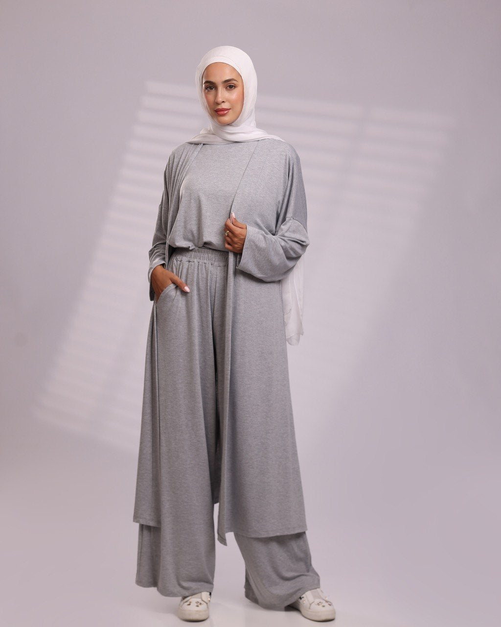 Luna Flow Three-Piece Set