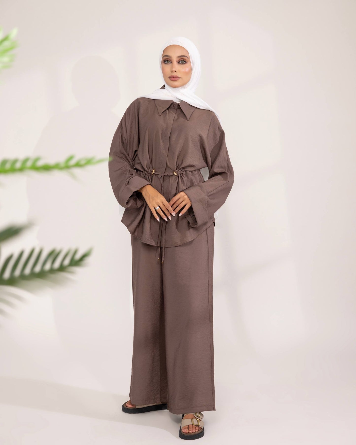 Mocha Flow Relaxed Set